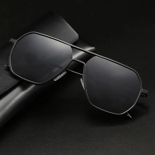 Gafas Titanio™ – Geometría & Poder Visual